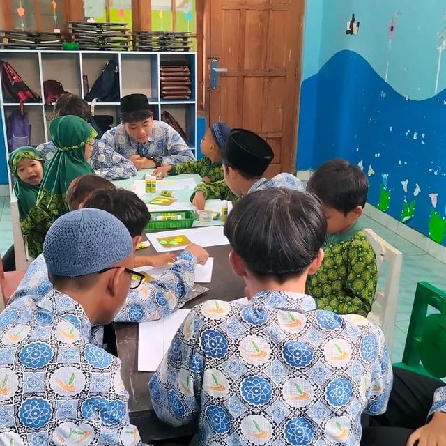 kegiatan Sekolah Karakter